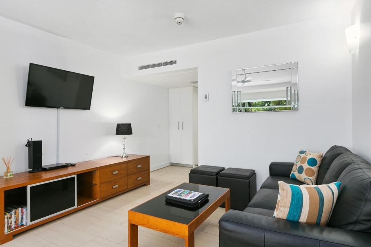 Palm Cove Beach Apartment Exterior photo